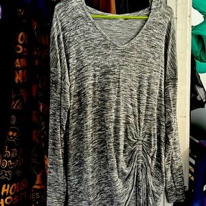 Long dressy sleeve tee with hood